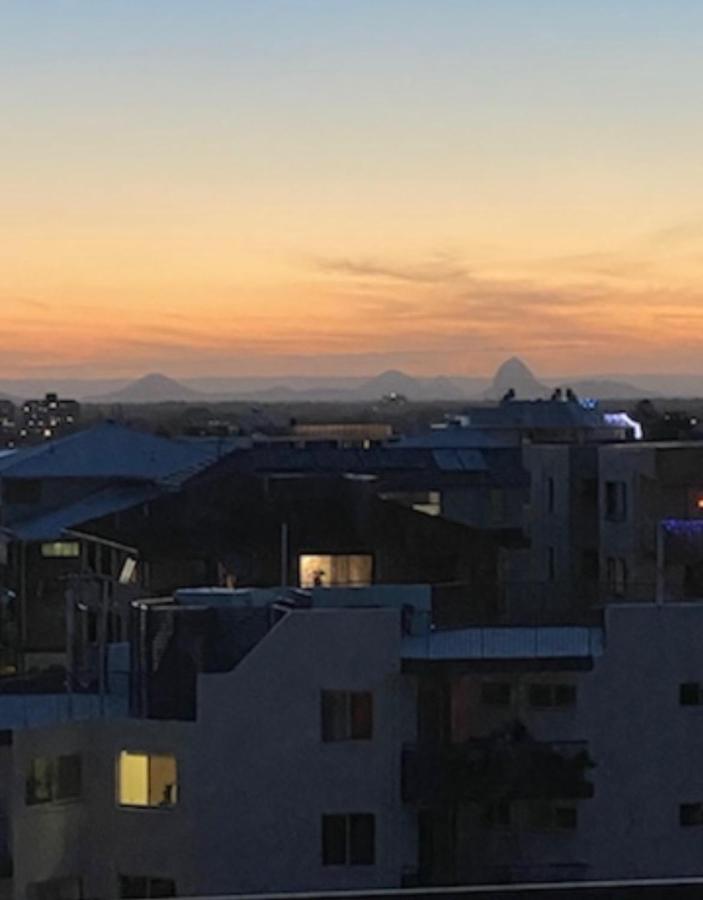 Kings Row Apartments Καλούντρα Εξωτερικό φωτογραφία