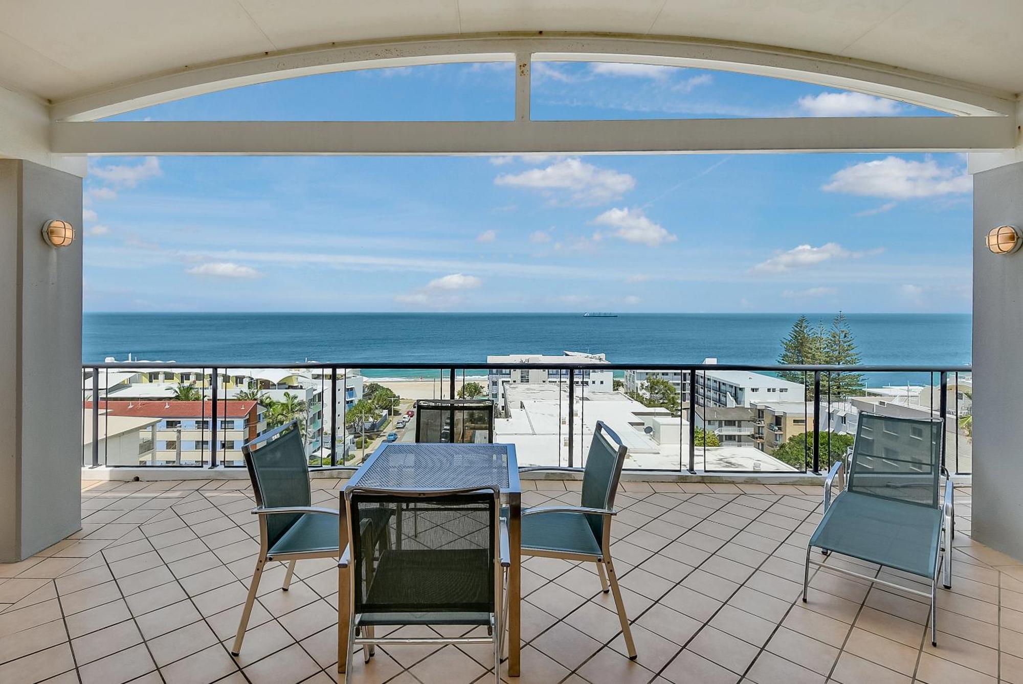 Kings Row Apartments Καλούντρα Εξωτερικό φωτογραφία