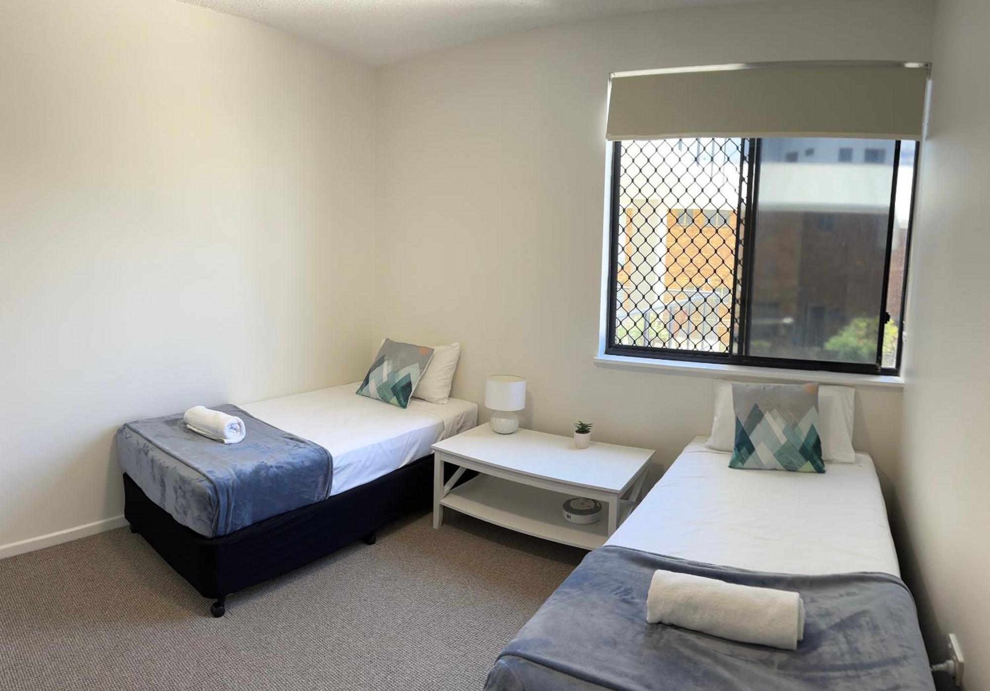 Kings Row Apartments Καλούντρα Εξωτερικό φωτογραφία